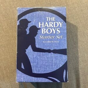 📚The Hardy Boys Starter Set by Franklin W. Dixon
